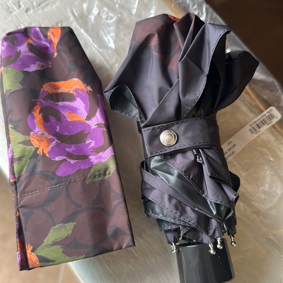 BIG SALE NOW NEW Purple Rose Print Coach Mini Umbrella In Signature - Picture 9 of 13